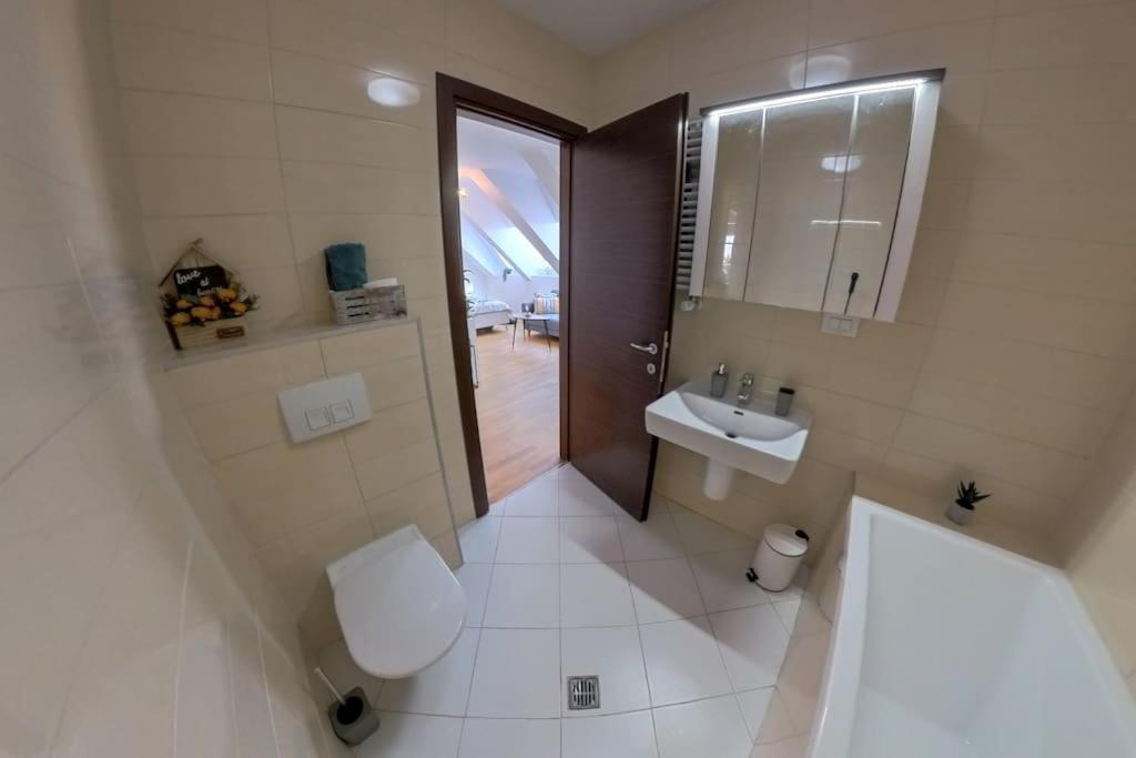 Bucharest Central Ee Apartment Exterior foto